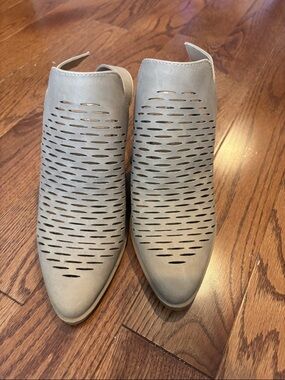 Cityclassified Grey Perforated Slip-On Mules